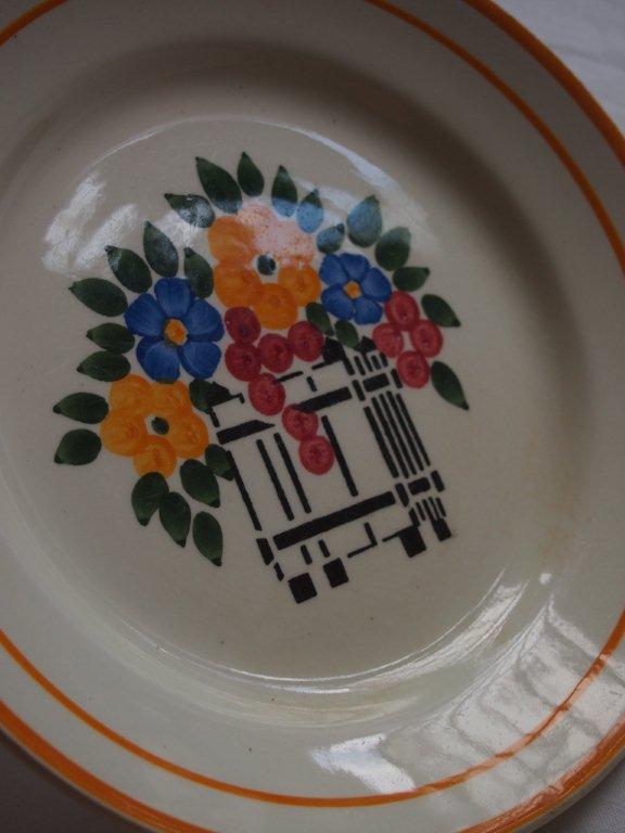 画像2: フランス　Creil et Montereau 軟質陶器　花柄の皿　美品